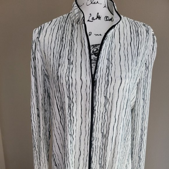 Alex Evening Tops - Alex Evenings Wavy Shimmer Sparkly Glitz Zip Up Jacket White Black Large